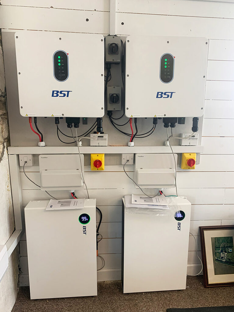 BST PB Battery with Inverter 1